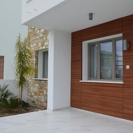 Palm Tree Villas Livadhia Extérieur photo