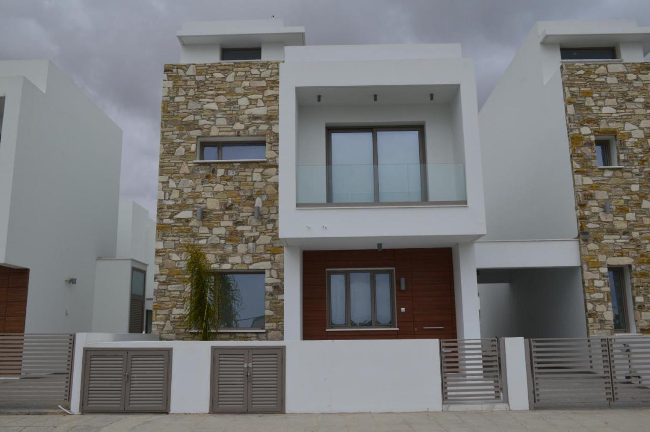 Palm Tree Villas Livadhia Extérieur photo